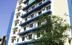 Cs Residence