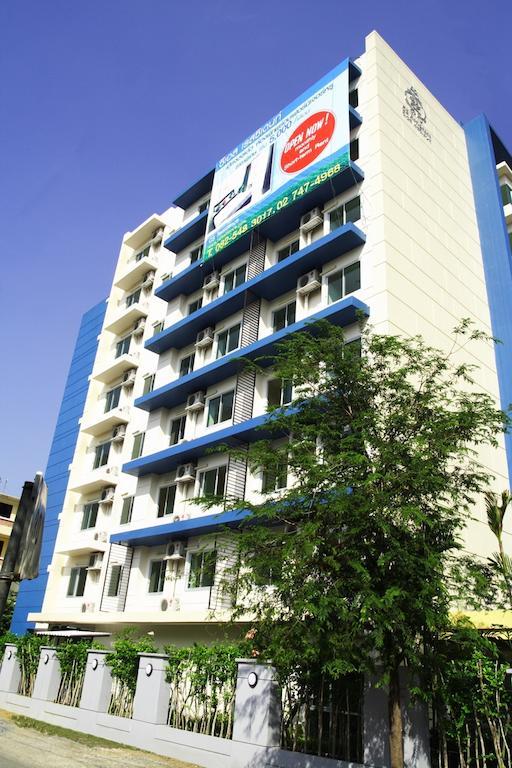 Cs Residence Bangkok Exterior photo