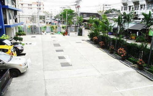 Cs Residence Bangkok Exterior photo
